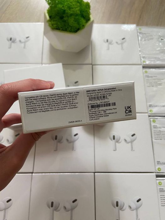 Навушники AirPods 3