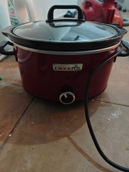 Crock-pot olla usada