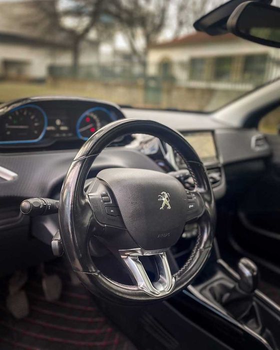 PEUGEOT 2008 ALLURE 110CV
