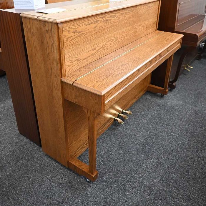 Pianino SAMICK SU-110G