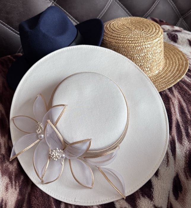 Капелюхи (чоловічий та жіночі)