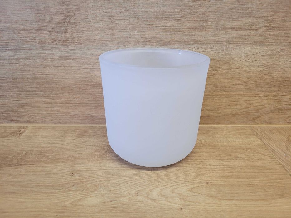 Pojemnik szklany z drewnianą pokrywą, pojemniki po świecach różne