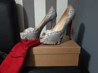 Szpilki Christian Louboutin roz.38,5