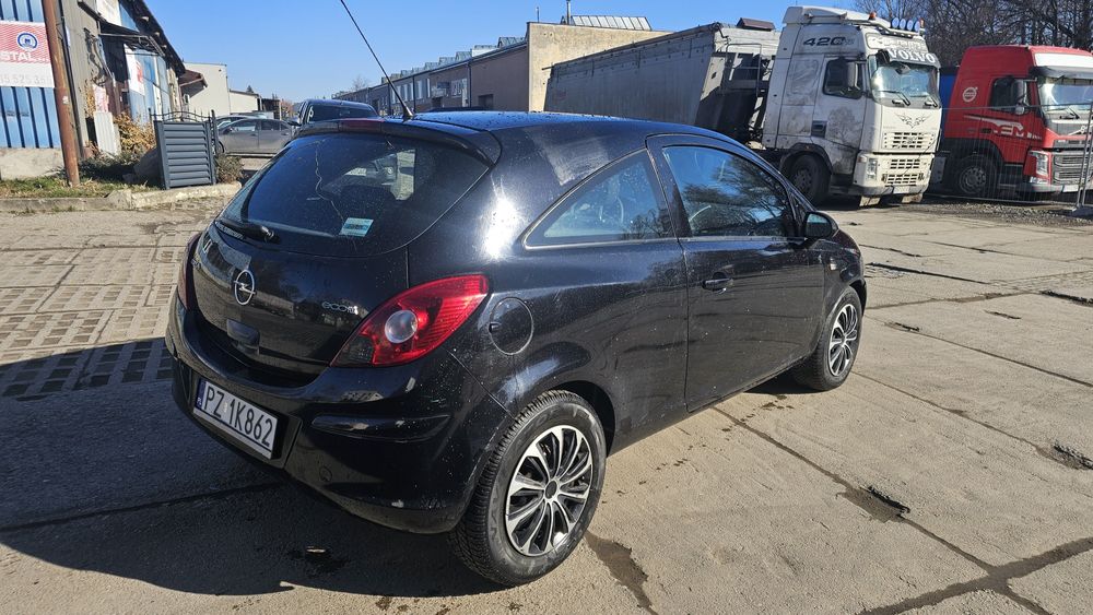 Opel corsa D Fv 23%