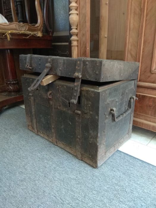 Antyki - renowacja i naprawa mebli antycznych „EPOKA”