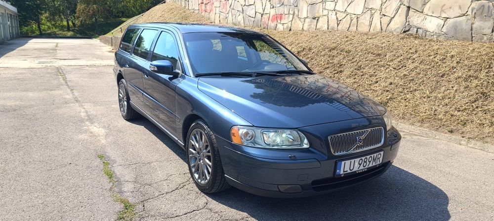 Volvo V70 D5  2007