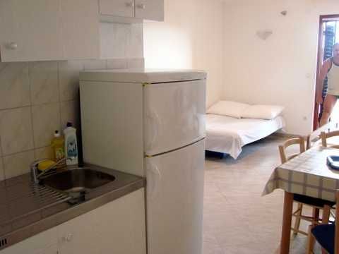 chorwacja apartamenty przy Rivierze Omiś
