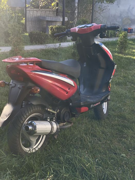 Продам мопед китаєць