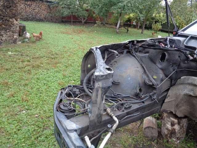 Кузово W210 мерседес W210 дно ланжерони зад даз розпил W210 mercedes