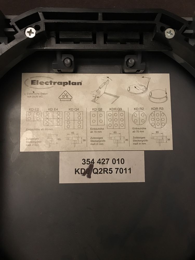 Pokrywa uchylna kd1 inox do puszki podłogowej