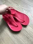 Сандалі Women's Crocs Serena Flip sample оригінал