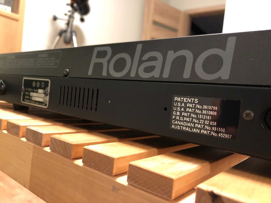 Roland Alfa Juno 1 Syntezator analogowy unikat stan kolekcjonerski