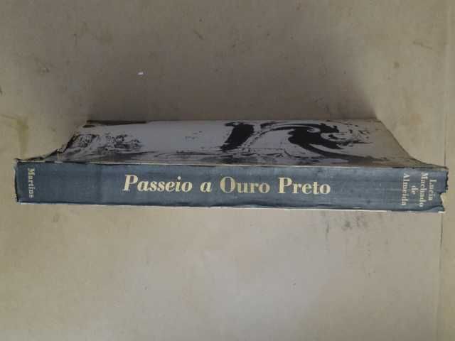 Passeio a Ouro Prêto de Lúcia Machado de Almeida