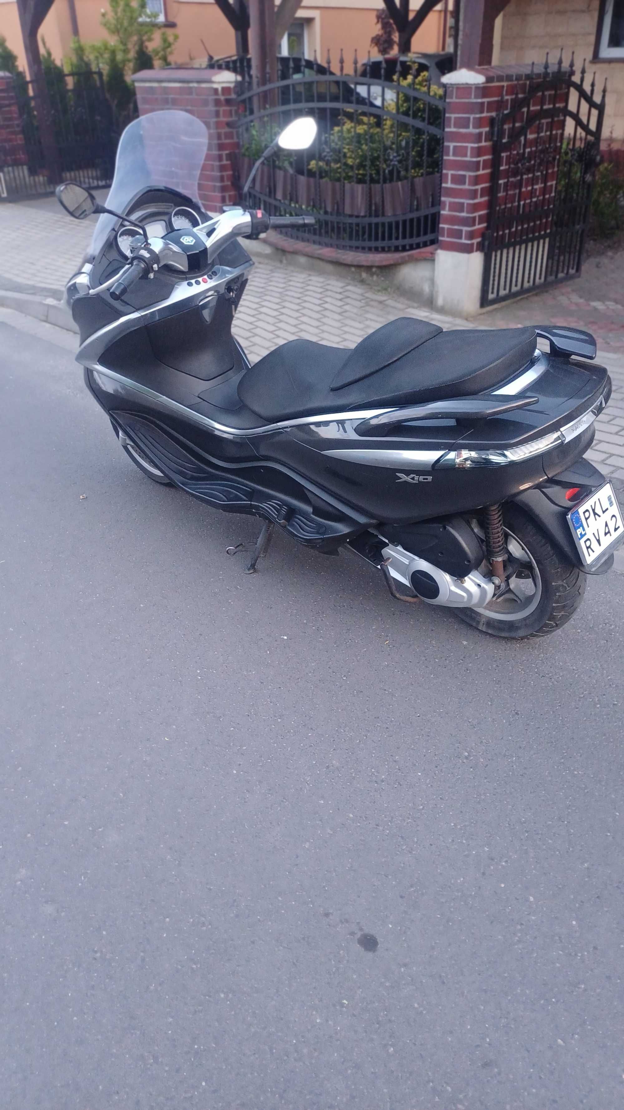 Piaggio x10 125 skuter