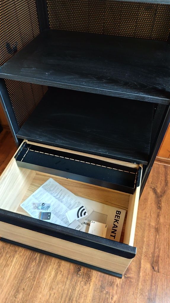 IKEA BEKANT Szafka siatka/czarny 61x101 cm
