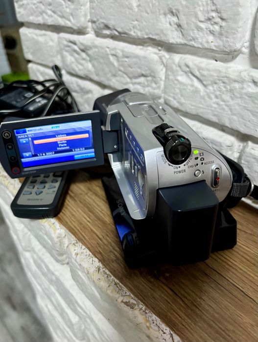 Видеокамера Sony handycam DSR - SR 30