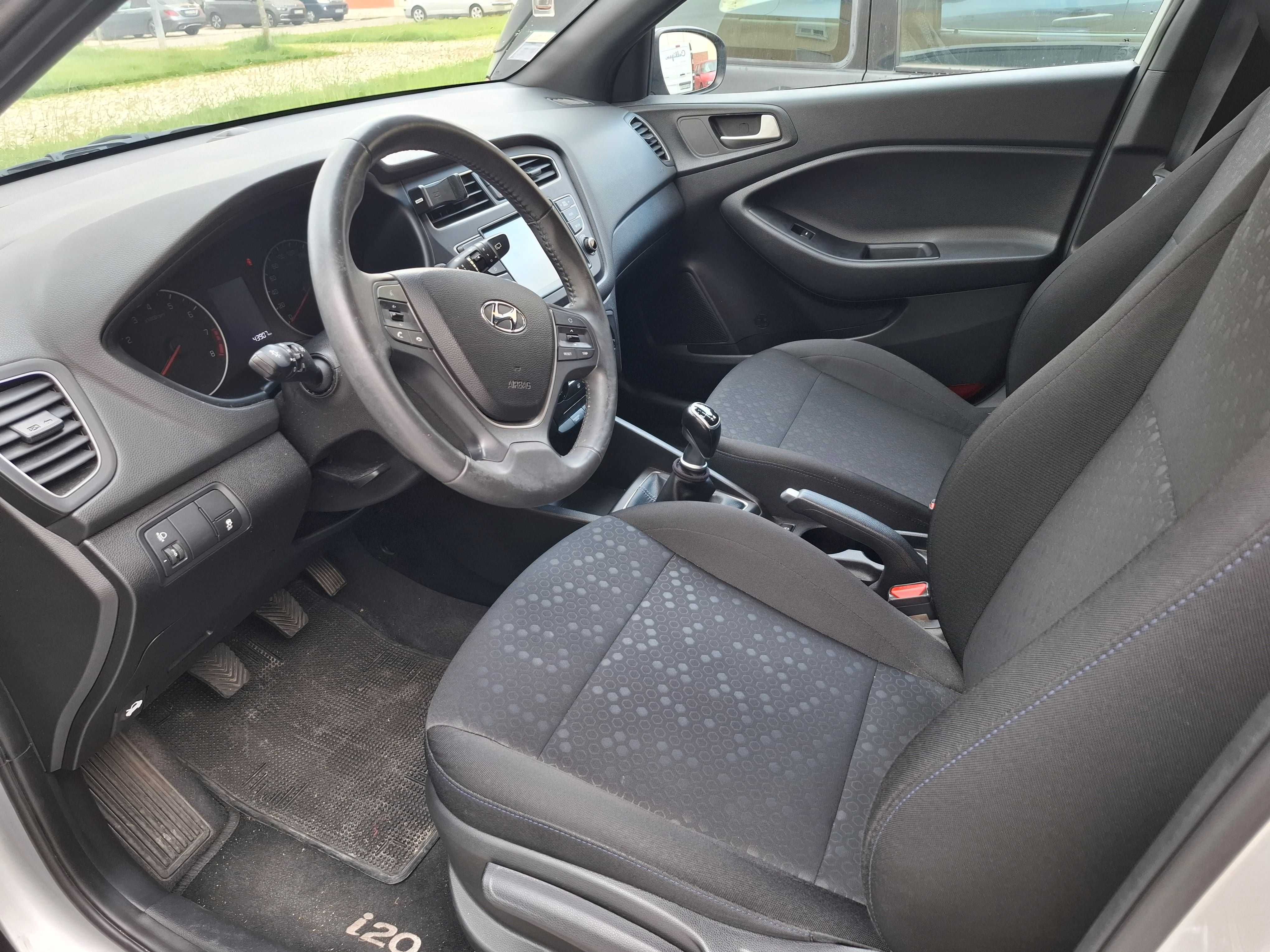 Hyundai I20 1.0TGDI como novo