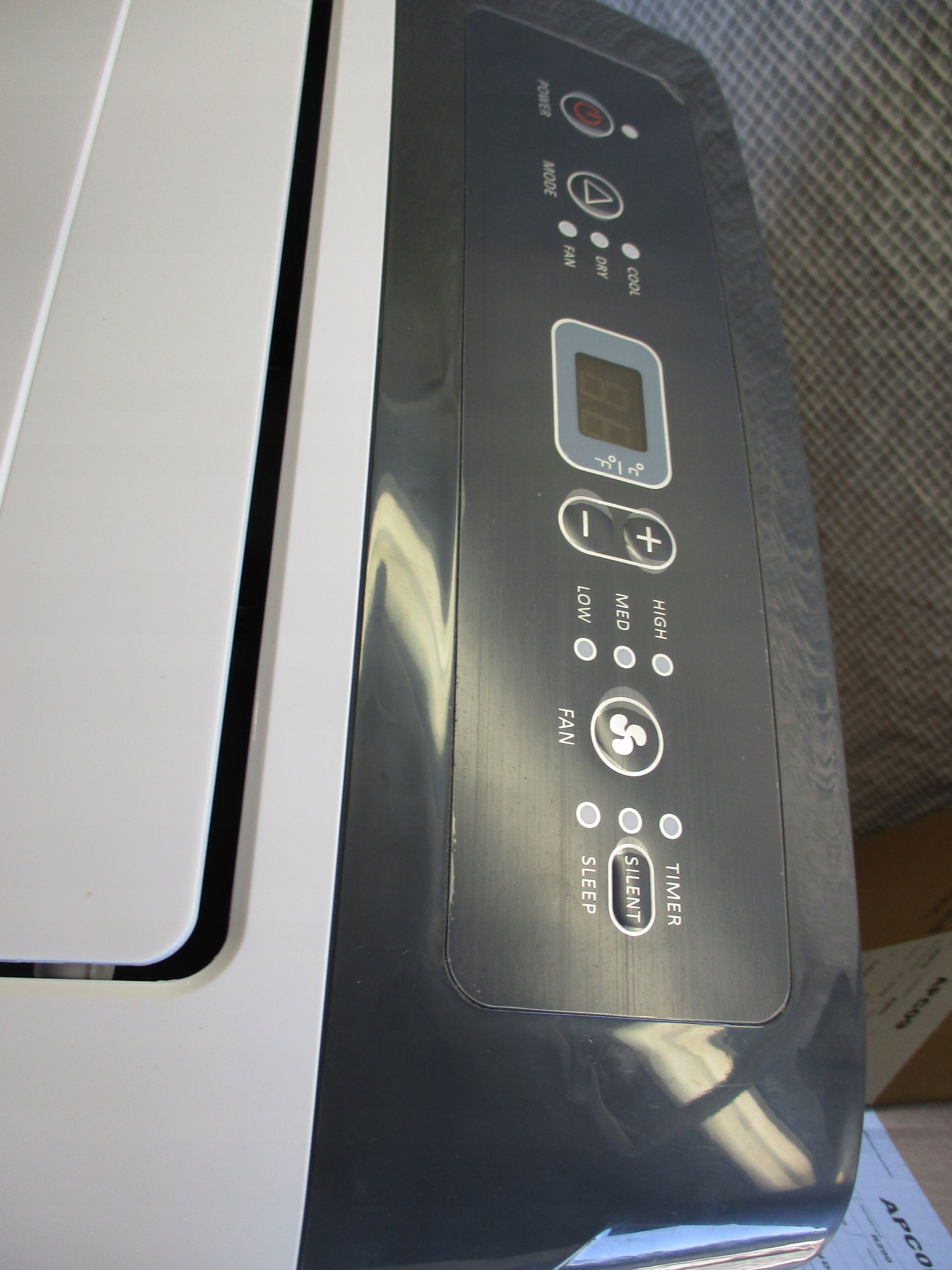 Klimatyzator przenośny Gorenje Apc09/64 dB Biały