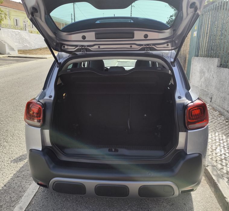 2023 80m km Citroen C3
