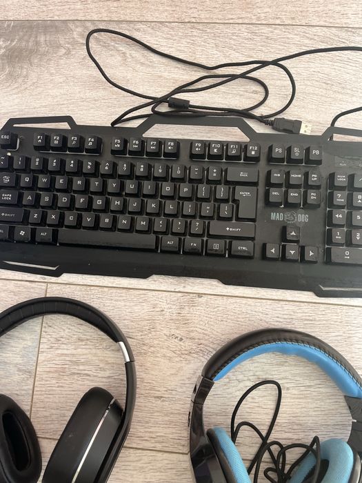 Zestaw: słuchawki Defender FreeMotion B540 i  Genesis Argon 100