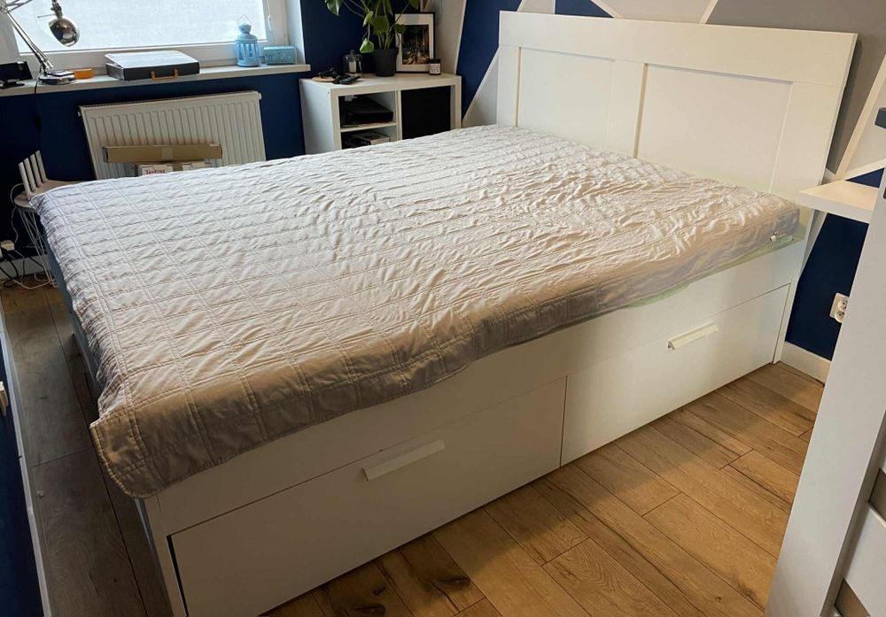 IKEA BRIMNES  łóżko do sypialni 160x200