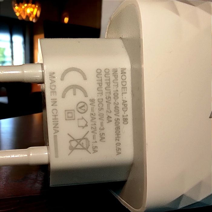 Новое зарядное устройство USB быстрая зарядка