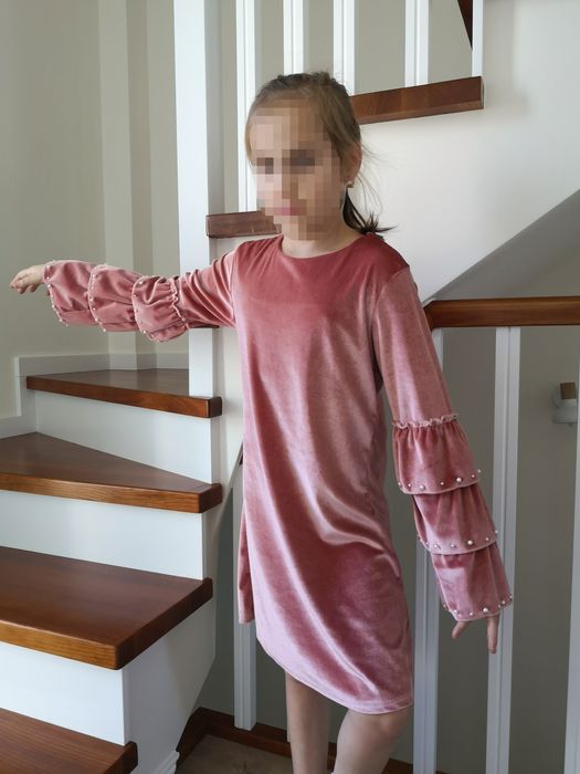 Sukienka świąteczna welurowa hiszpanka dziewczęca r.140