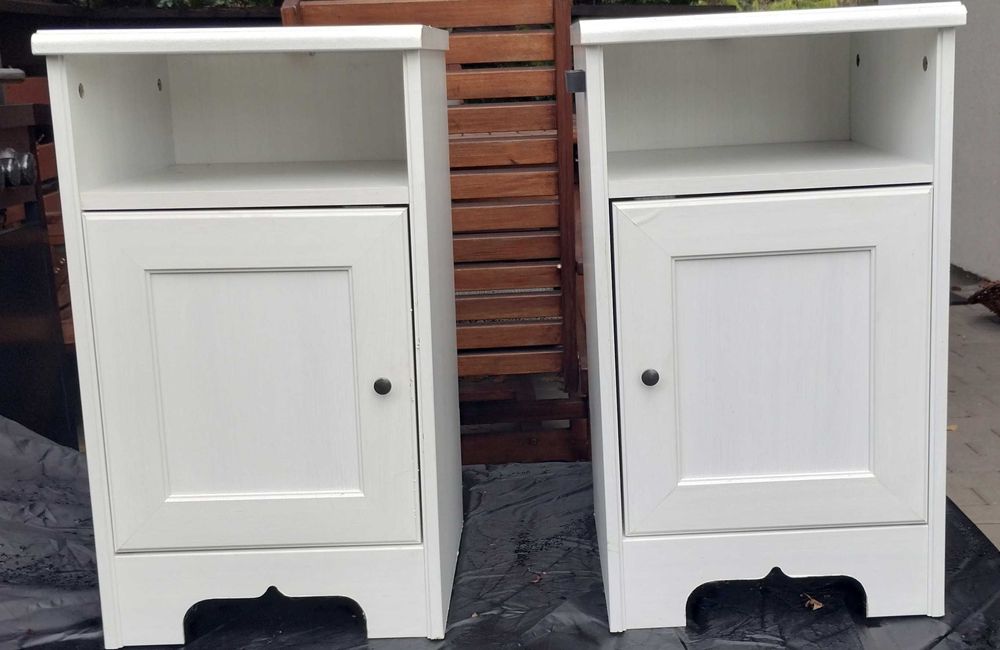 Stoliki nocne białe