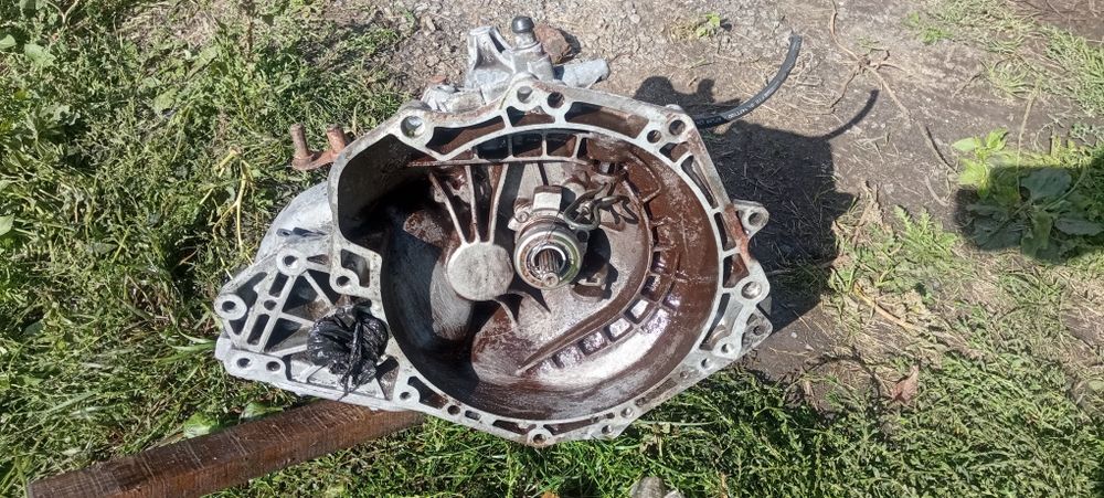 Коробка передач Opel Zafira A