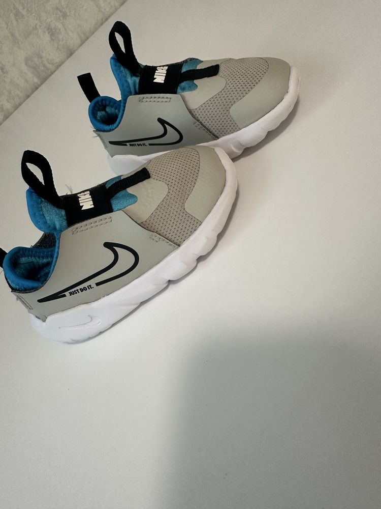 Кроссовки детские Nike flex runner