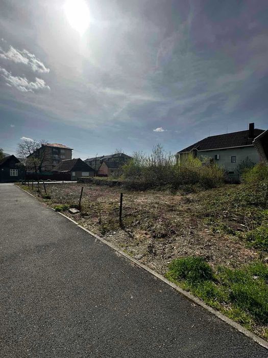 Продається комерційна ділянка в м. Тячів