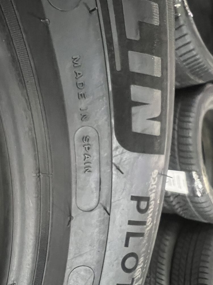 215/55/18 R18 Michelin Pilot Alpin 5 4шт нові зима