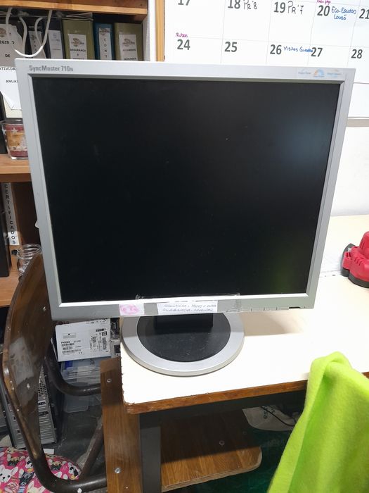 Monitor Samsung em bom estado