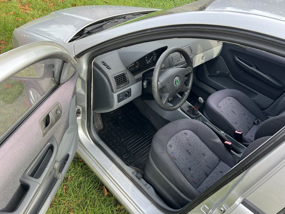 Skoda fabia 1.4 mpi ładna sprawna bez rdzy !