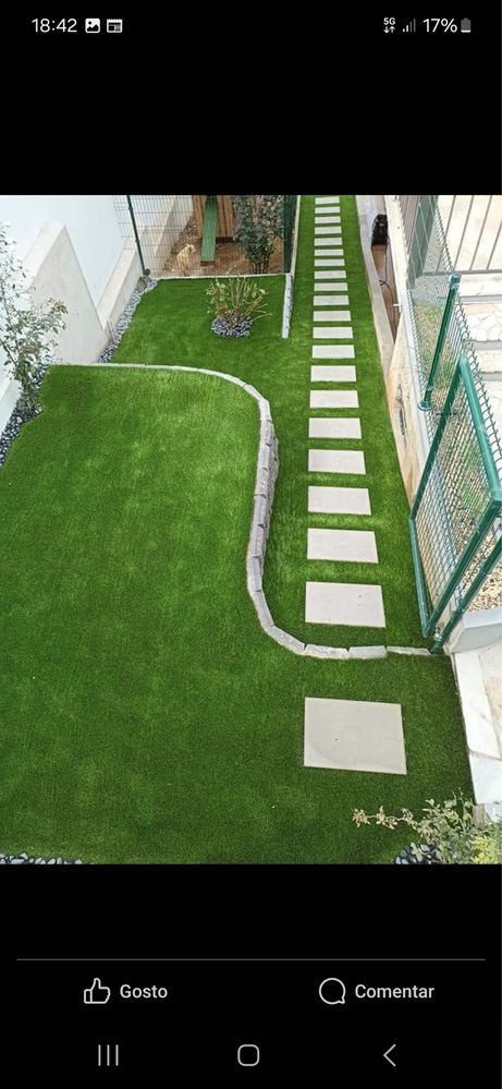 Jardins relva artificial e natural