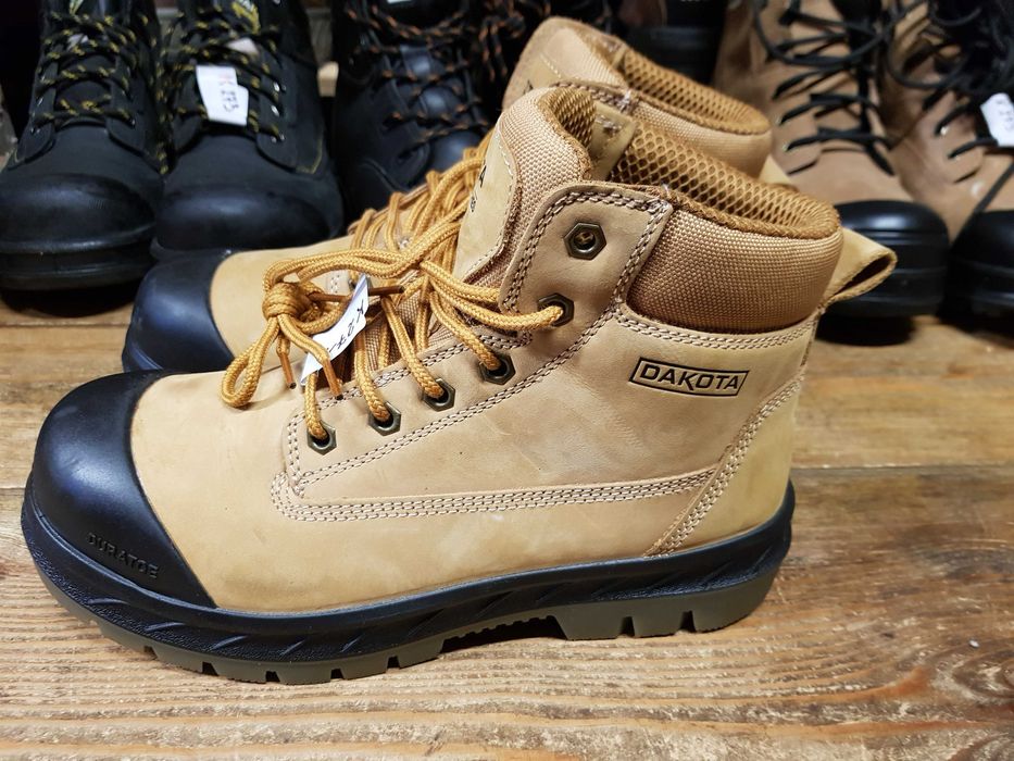 Buty robocze DAKOTA rozm 42 wkł 27,5 cm S3