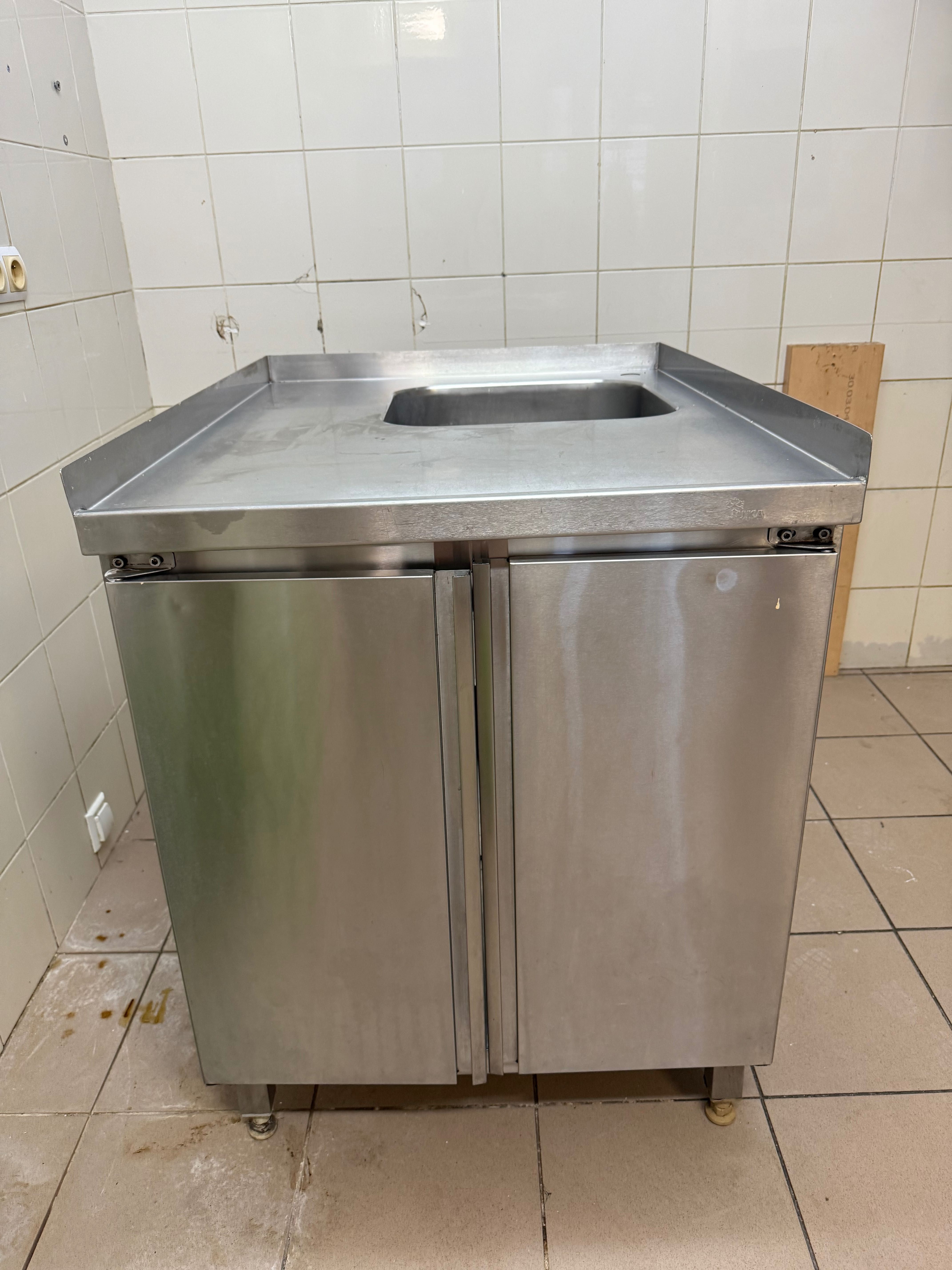 zlew ze stali nierdzewnej gastronomiczny z szafką