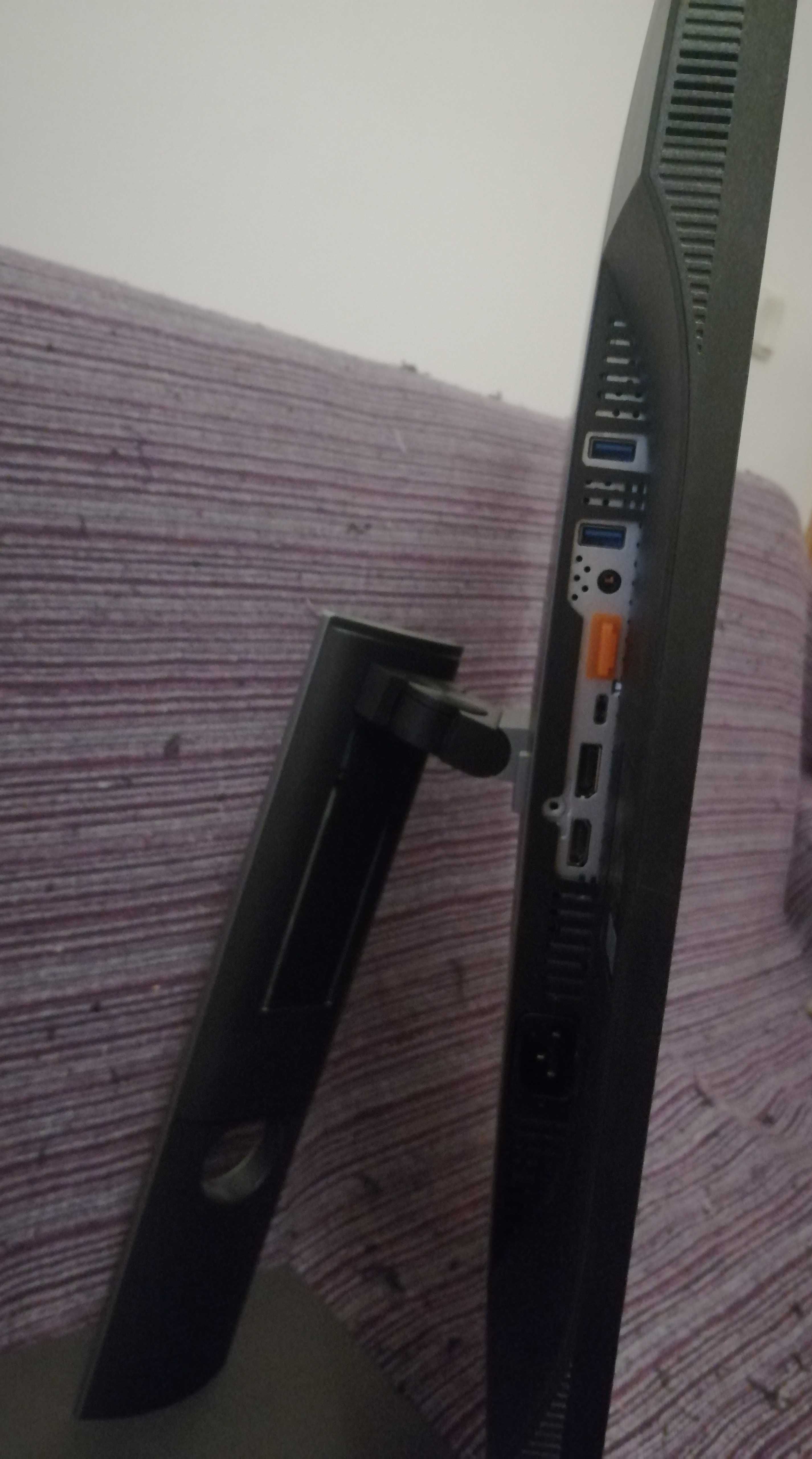 Monitor 27" Dell UltraSharp U2719DC Linha Profissional (Promoção)