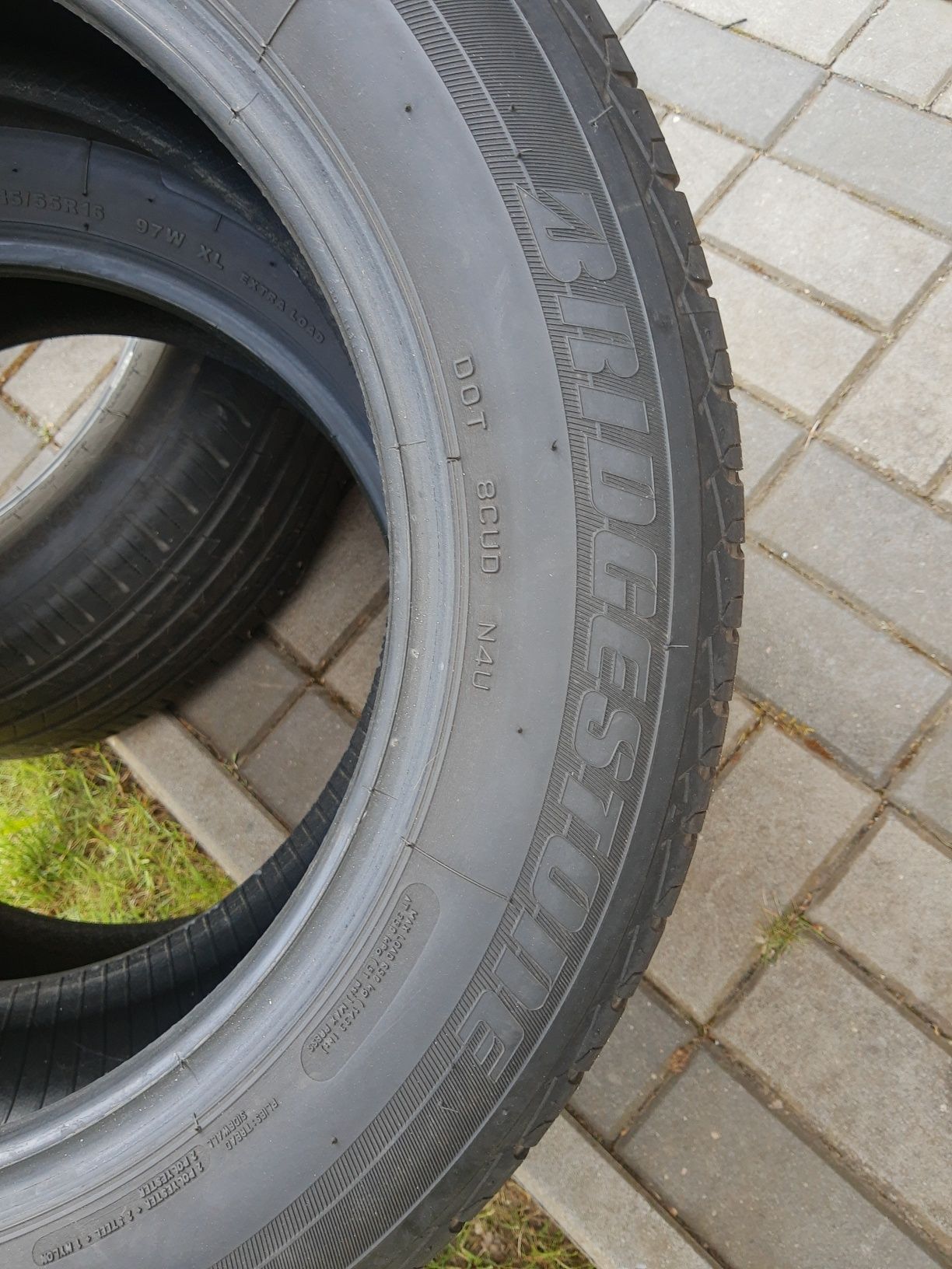 Opony letnie 215/55r16