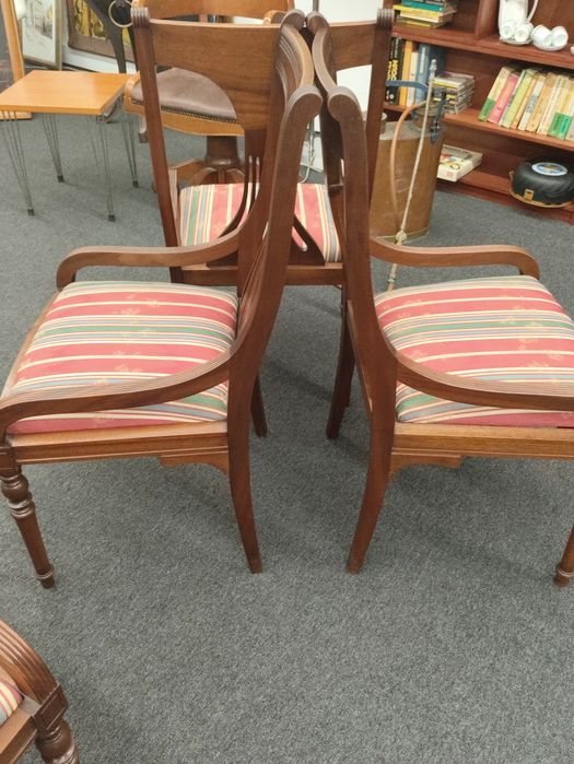 Conjunto 4 cadeiras sala