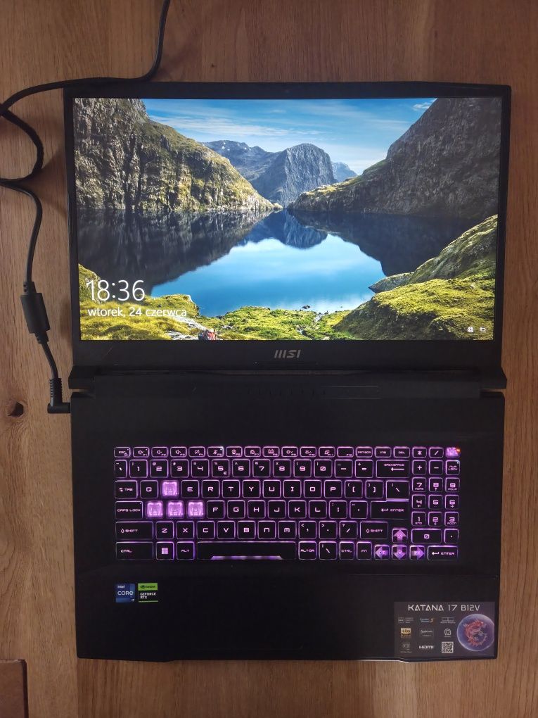 Laptop Katana 17 B12VX
