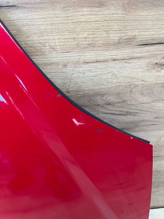 Maska Honda Civic 7 kolor r81