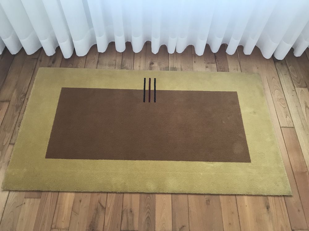 Tapete, marca Argos