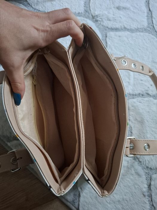 Elegancka torebka kuferek do ręki Vintage Retro