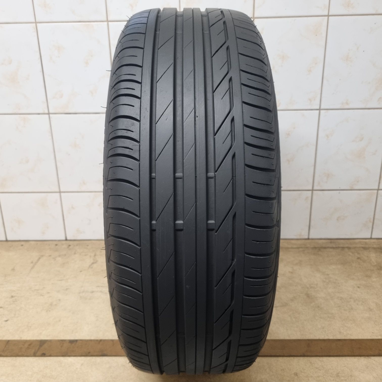 1 opona letnia 225/55 R17 97W RSC Bridgestone Turanza T001 RunFlat