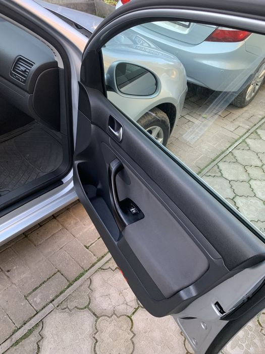 Гольф 5 1.6 МРІ 2006рік