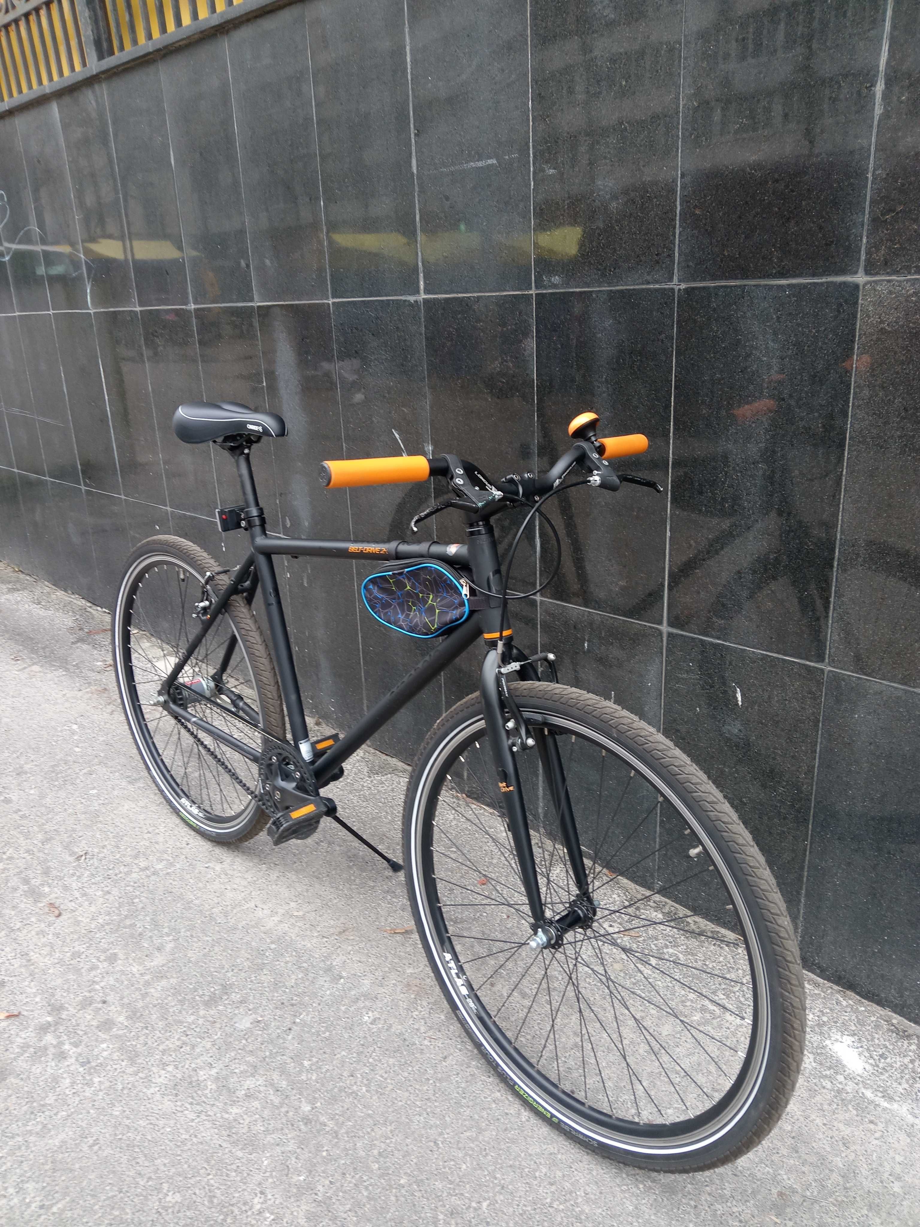 Велосипед міський на ременній передачі сітібайк; дорожний; belt drive