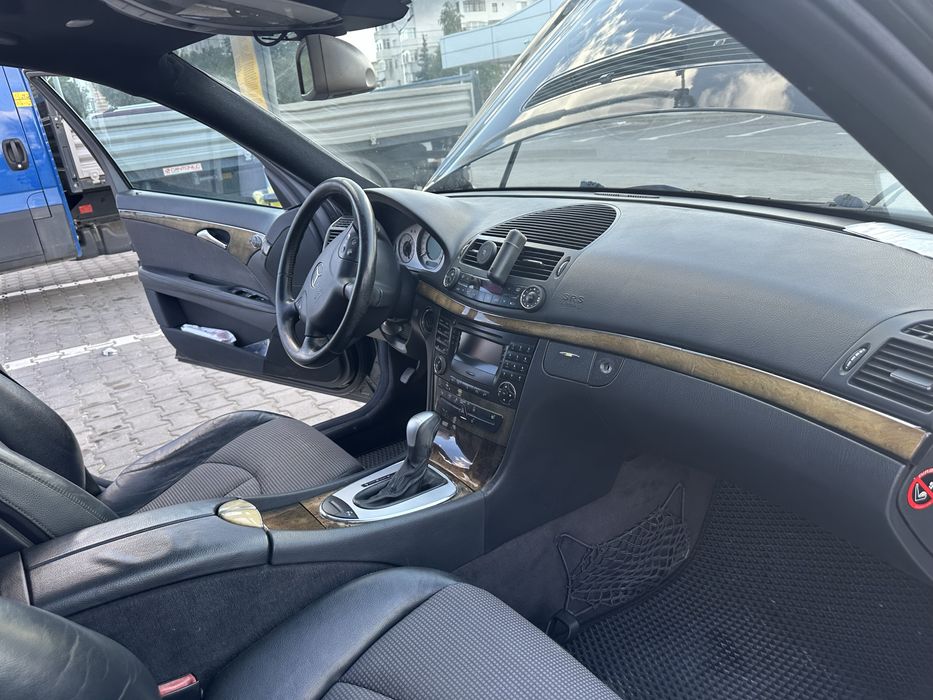 Продам w211 e320 cdi