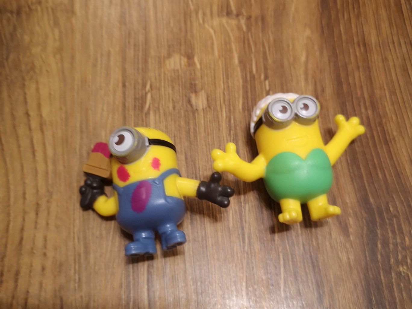 Minionki 2 sztuki figurek z bajki