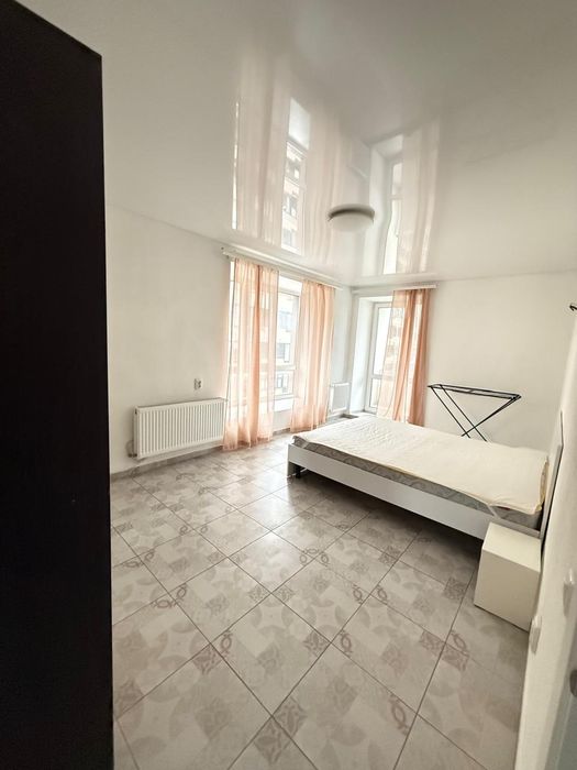 Оренда квартири 66,8 кв.м. Варшавський мікрорайон